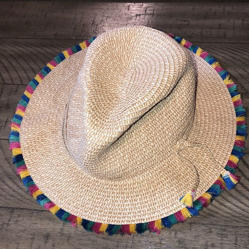 Tucker & Tate Scrunch & Shape Sun Hat 👒 Throw it in your bag and it resh…